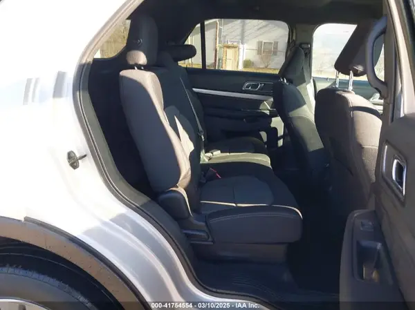 1FM5K8D84KGB25877 2019 FORD EXPLORER - Image 8