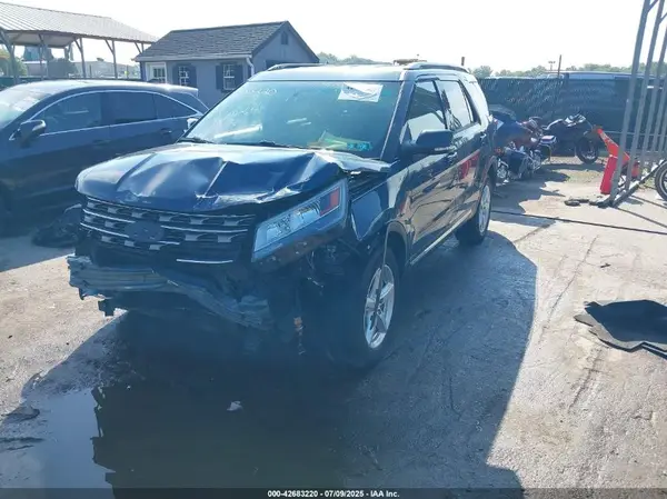 1FM5K8D85GGB14393 2016 FORD EXPLORER - Image 2