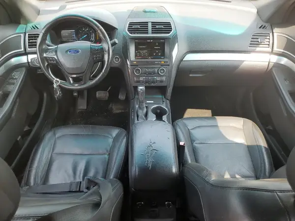 1FM5K8D85GGB20114 2016 FORD EXPLORER - Image 8