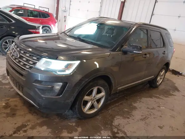 1FM5K8D85GGB20193 2016 FORD EXPLORER - Image 2