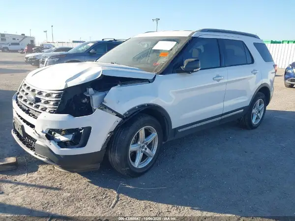 1FM5K8D85GGB26351 2016 FORD EXPLORER - Image 2