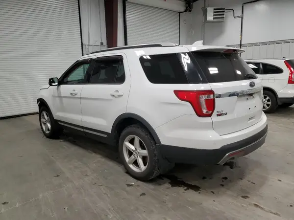 1FM5K8D85GGB77039 2016 FORD EXPLORER - Image 2