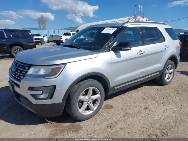 1FM5K8D85GGC05762 2016 FORD EXPLORER - Image 2