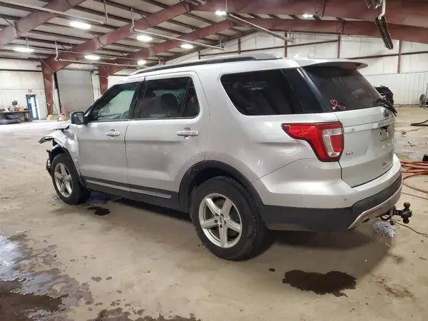 1FM5K8D85GGC41628 2016 FORD EXPLORER - Image 2