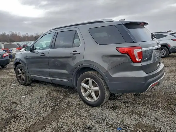 1FM5K8D85GGC62673 2016 FORD EXPLORER - Image 2