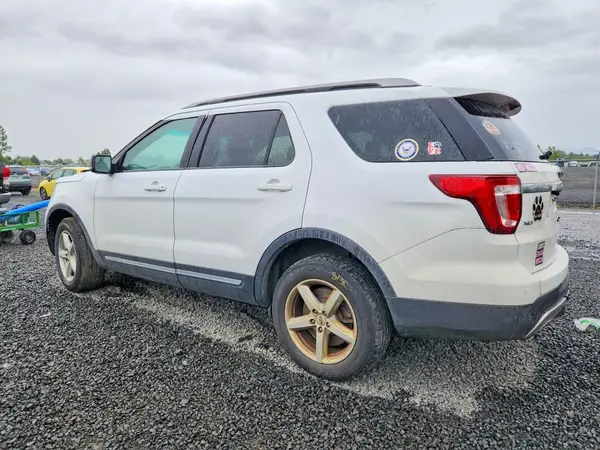 1FM5K8D85GGD06204 2016 FORD EXPLORER - Image 2