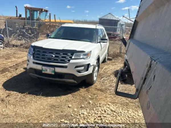 1FM5K8D85GGD18224 2016 FORD EXPLORER - Image 2