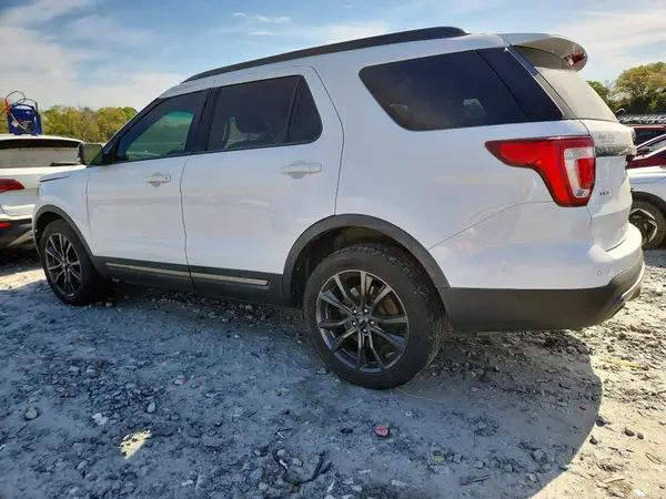 1FM5K8D85HGA00931 2017 FORD EXPLORER - Image 2