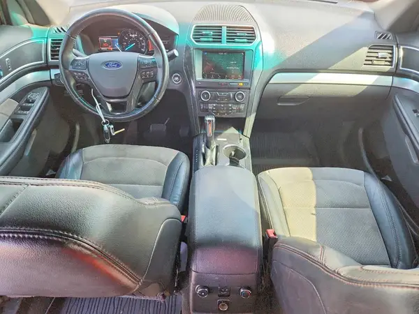 1FM5K8D85HGA00931 2017 FORD EXPLORER - Image 8