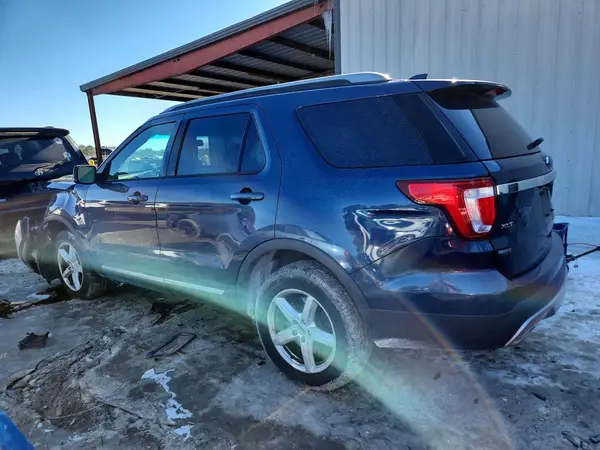 1FM5K8D85HGA14232 2017 FORD EXPLORER - Image 2