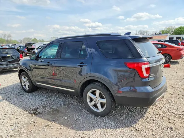 1FM5K8D85HGA21391 2017 FORD EXPLORER - Image 2