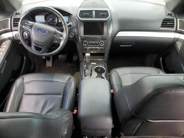 1FM5K8D85HGA30592 2017 FORD EXPLORER - Image 8