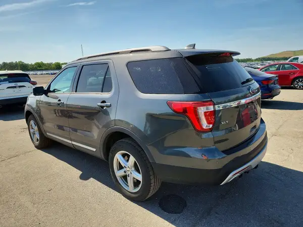 1FM5K8D85HGA30821 2017 FORD EXPLORER - Image 2