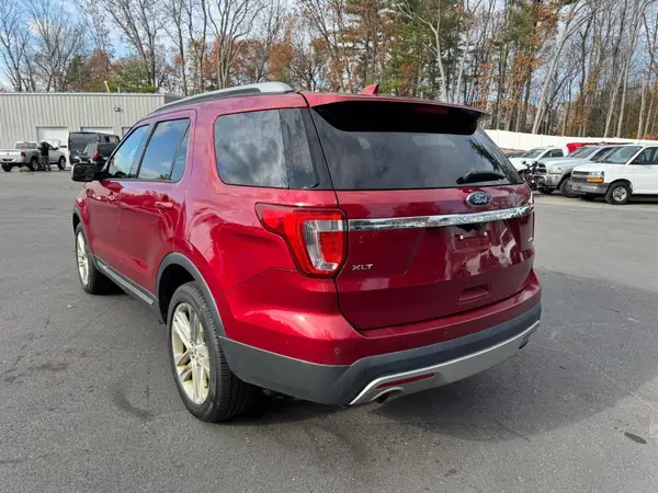 1FM5K8D85HGA39762 2017 FORD EXPLORER - Image 2