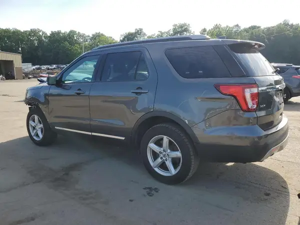 1FM5K8D85HGA52639 2017 FORD EXPLORER - Image 2