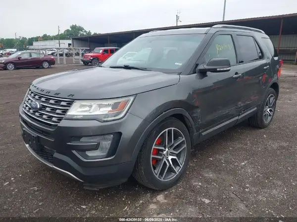 1FM5K8D85HGA57257 2017 FORD EXPLORER - Image 2