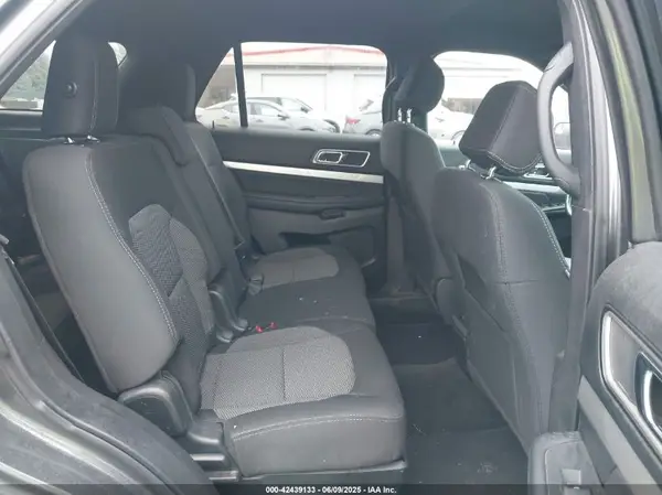 1FM5K8D85HGA57257 2017 FORD EXPLORER - Image 8