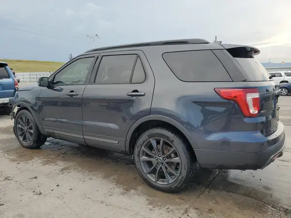1FM5K8D85HGA93482 2017 FORD EXPLORER - Image 2