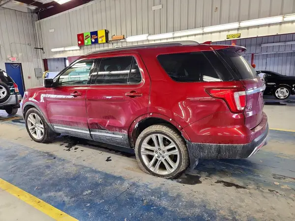 1FM5K8D85HGB29963 2017 FORD EXPLORER - Image 2