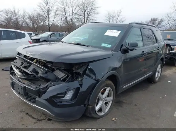 1FM5K8D85HGB34225 2017 FORD EXPLORER - Image 2