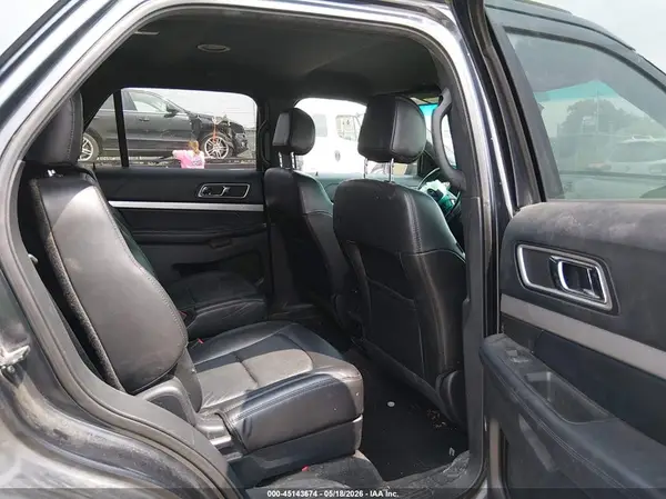 1FM5K8D85HGB63238 2017 FORD EXPLORER - Image 8