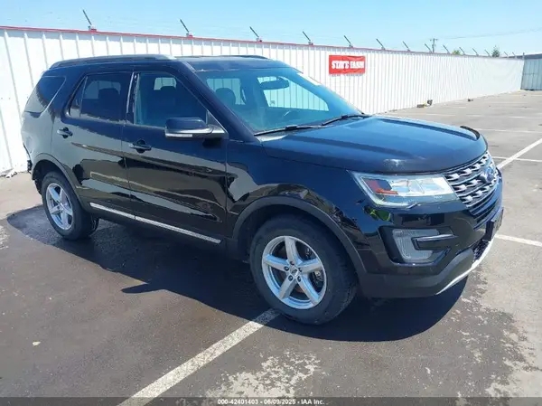 1FM5K8D85HGB92349 2017 FORD EXPLORER - Image 1