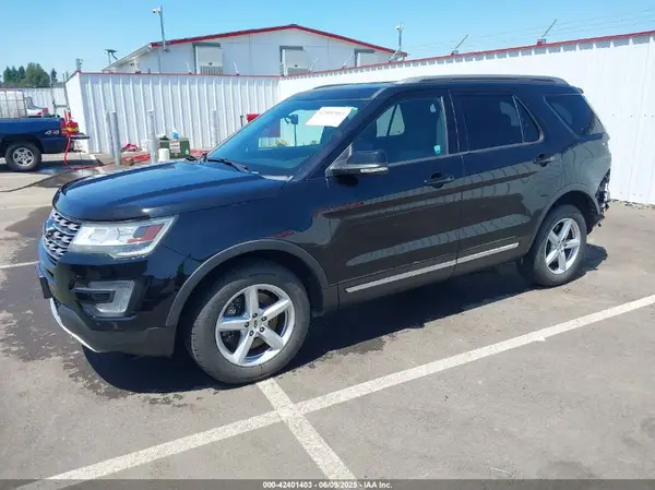 1FM5K8D85HGB92349 2017 FORD EXPLORER - Image 2