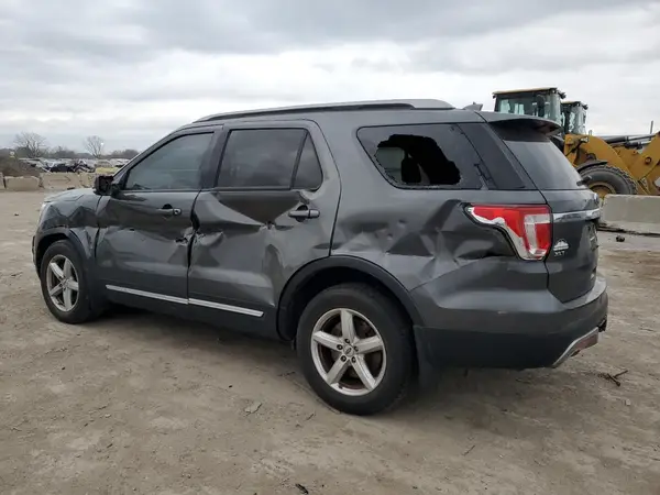 1FM5K8D85HGC58222 2017 FORD EXPLORER - Image 2