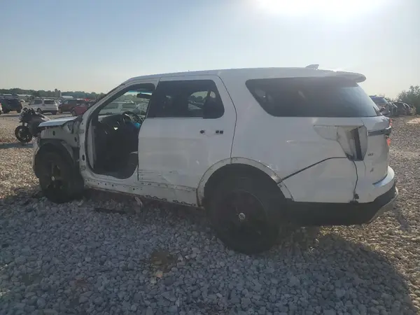 1FM5K8D85HGD24820 2017 FORD EXPLORER - Image 2