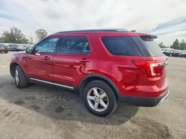 1FM5K8D85HGD43643 2017 FORD EXPLORER - Image 2