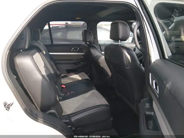 1FM5K8D85HGD46784 2017 FORD EXPLORER - Image 8