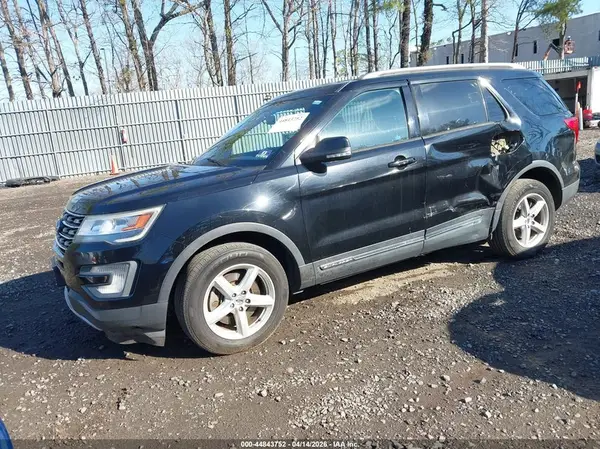1FM5K8D85HGD46798 2017 FORD EXPLORER - Image 2