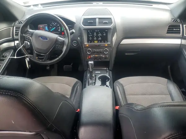 1FM5K8D85HGD50298 2017 FORD EXPLORER - Image 8