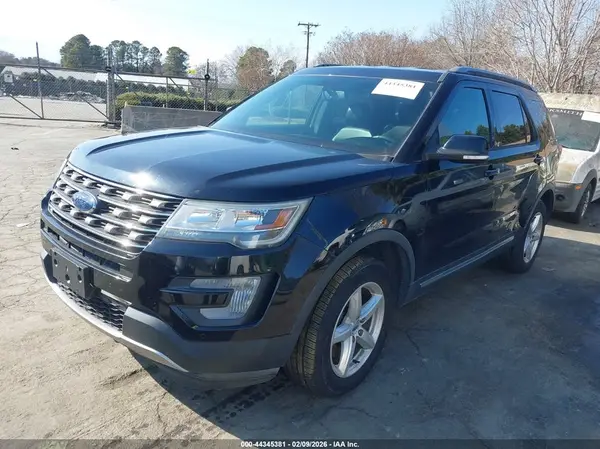 1FM5K8D85HGE02285 2017 FORD EXPLORER - Image 2