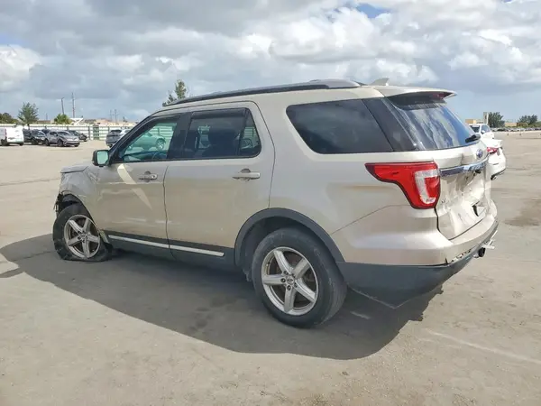 1FM5K8D85HGE07275 2017 FORD EXPLORER - Image 2
