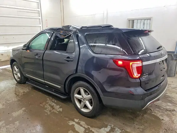 1FM5K8D85HGE21449 2017 FORD EXPLORER - Image 2