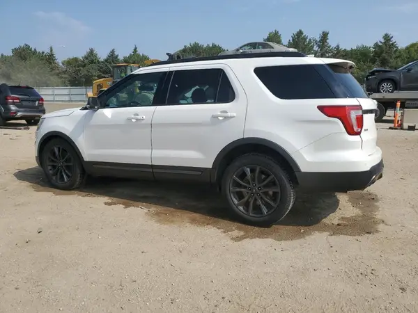 1FM5K8D85HGE34802 2017 FORD EXPLORER - Image 2