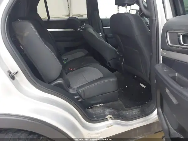 1FM5K8D85HGE35206 2017 FORD EXPLORER - Image 8