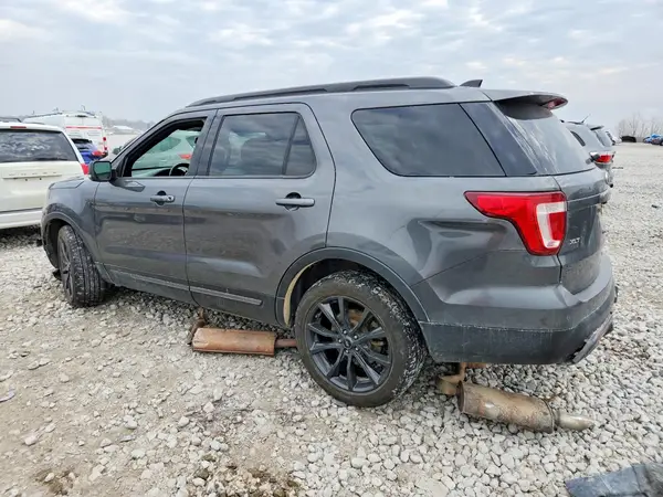 1FM5K8D85HGE35786 2017 FORD EXPLORER - Image 2