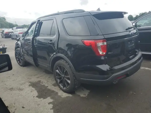 1FM5K8D85JGA11000 2018 FORD EXPLORER - Image 2