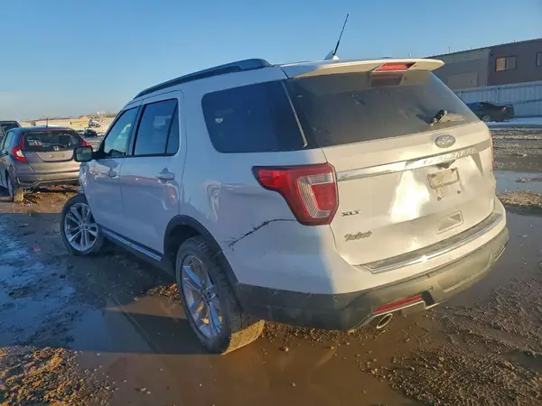 1FM5K8D85JGA19260 2018 FORD EXPLORER - Image 2
