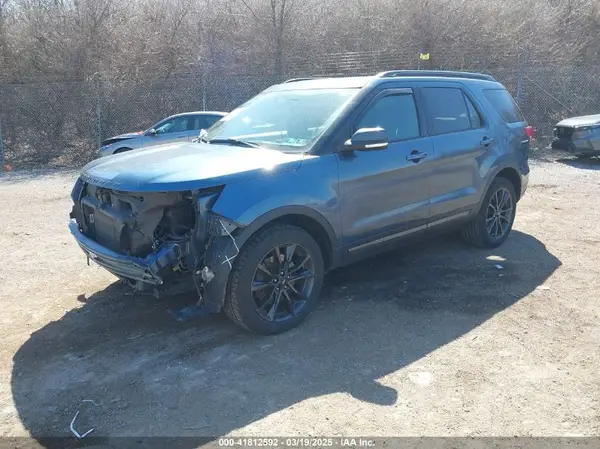 1FM5K8D85JGA29979 2018 FORD EXPLORER - Image 2