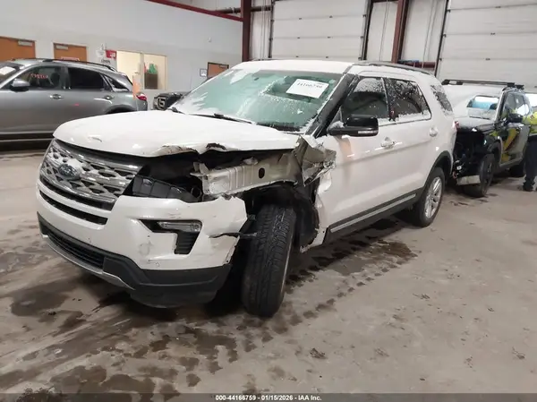 1FM5K8D85JGA31036 2018 FORD EXPLORER - Image 2