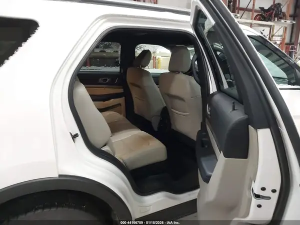 1FM5K8D85JGA31036 2018 FORD EXPLORER - Image 8