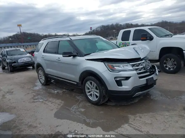 1FM5K8D85JGA33420 2018 FORD EXPLORER - Image 1