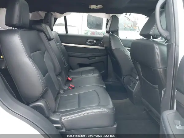 1FM5K8D85JGA33420 2018 FORD EXPLORER - Image 8