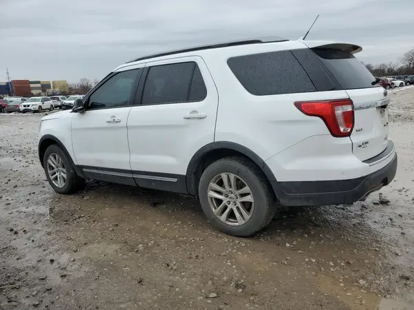 1FM5K8D85JGA45681 2018 FORD EXPLORER - Image 2