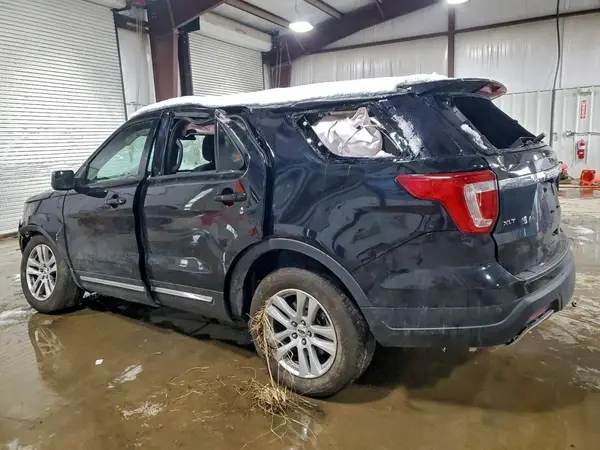 1FM5K8D85JGA65090 2018 FORD EXPLORER - Image 2