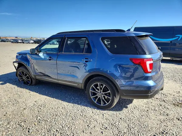 1FM5K8D85JGB43464 2018 FORD EXPLORER - Image 2