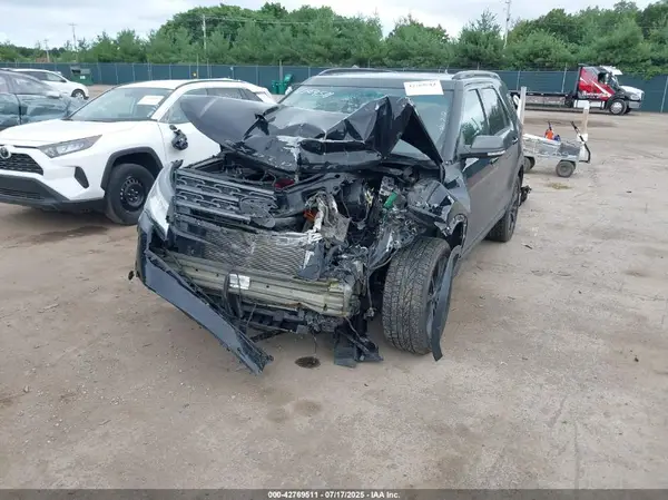 1FM5K8D85JGB49183 2018 FORD EXPLORER - Image 2